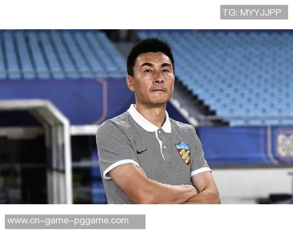 李玮锋刚出任中超争冠队主教练，就直接约请艾克森和洛国富12月份转会来沙龙，王大雷已提早入队